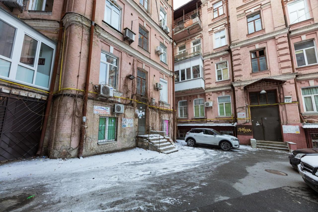 Apartment In The Historic Center Kiev Eksteriør bilde