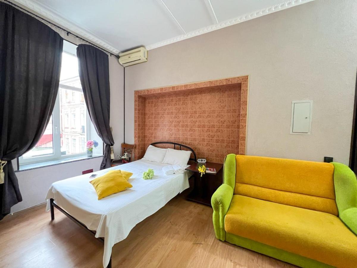 Apartment In The Historic Center Kiev Eksteriør bilde