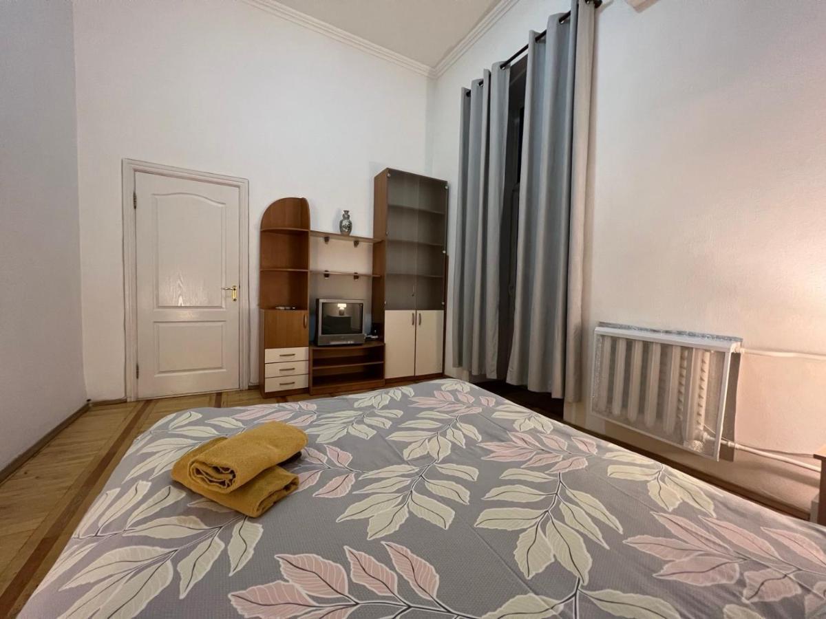 Apartment In The Historic Center Kiev Eksteriør bilde