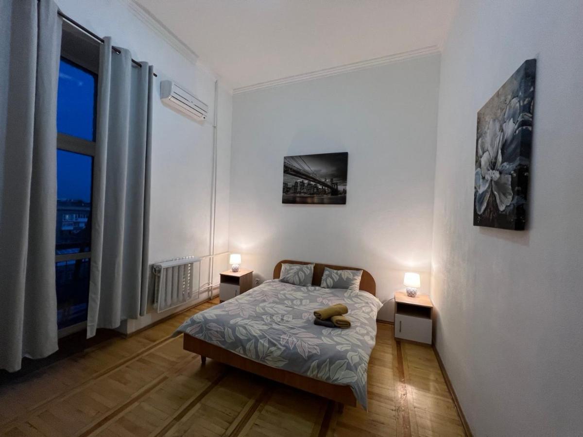 Apartment In The Historic Center Kiev Eksteriør bilde